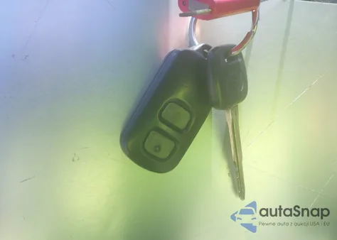 2004 Toyota Corolla S z USA, uszkodzony, nr VIN 1NXBR32E84Z196577